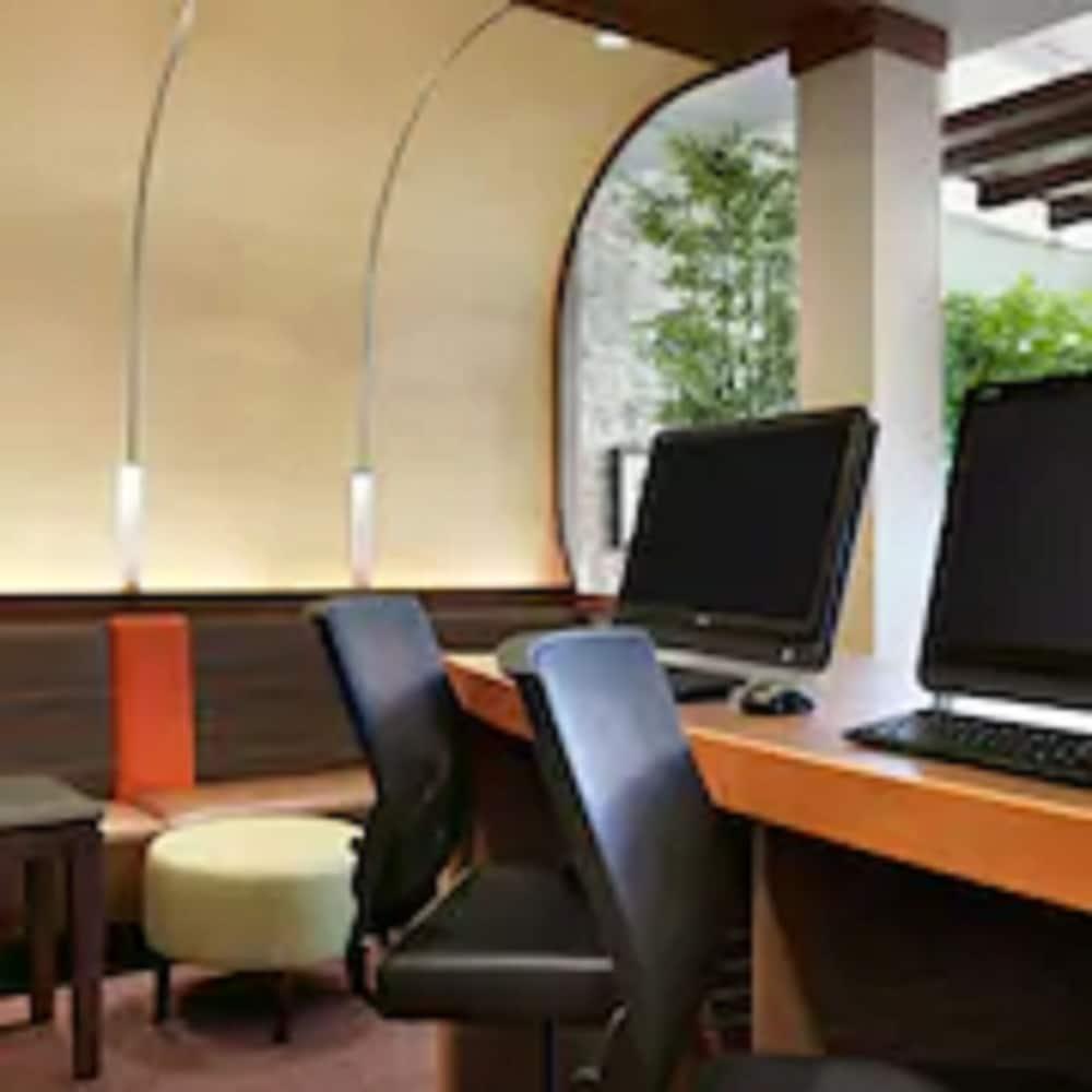 Hyatt Place Riverside Downtown Екстериор снимка